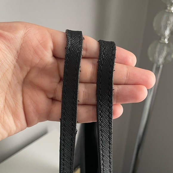 Michael Kors Snake-print Tote - Picture 6 of 6